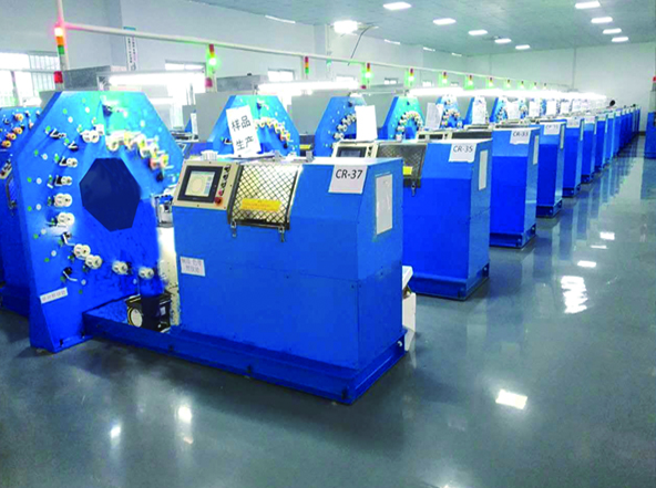 極細(xì)同軸臥式纏繞包帶機(jī)